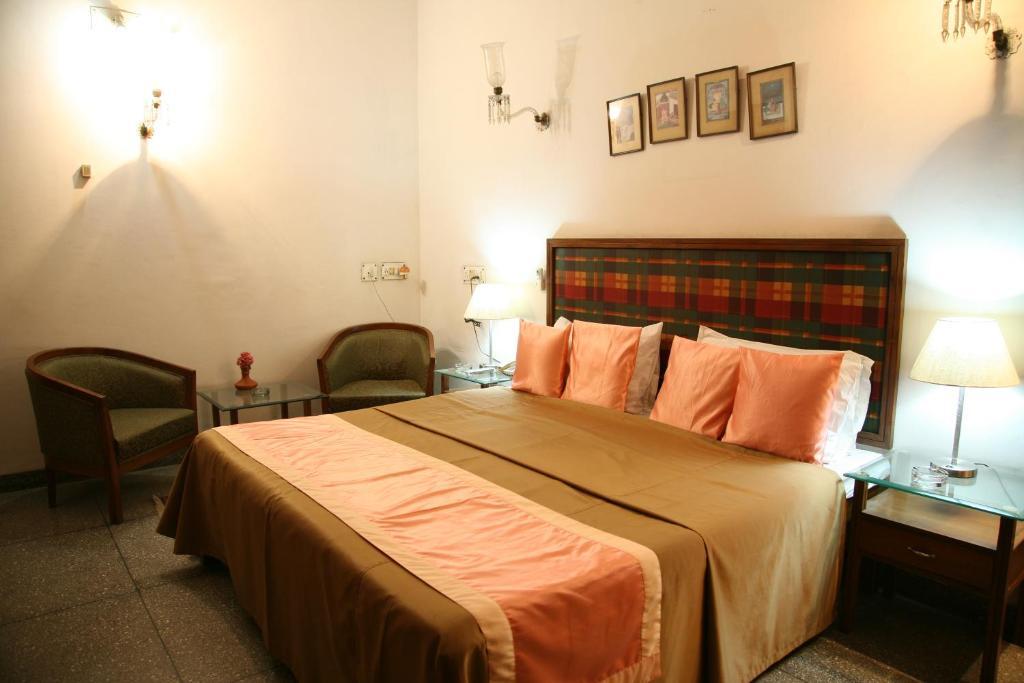 The Royal Residency Hotel New Delhi Exterior photo