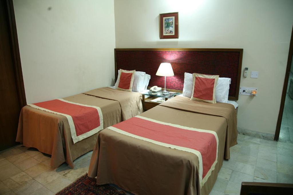 The Royal Residency Hotel New Delhi Room photo
