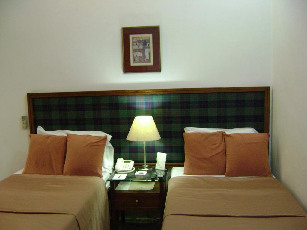 The Royal Residency Hotel New Delhi Exterior photo
