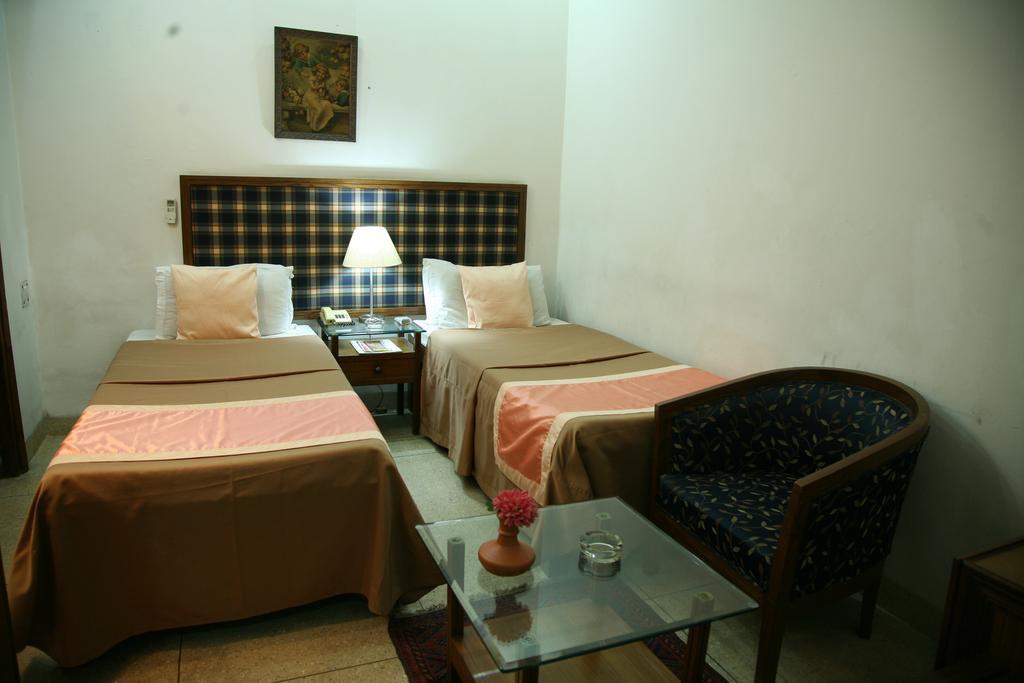 The Royal Residency Hotel New Delhi Exterior photo