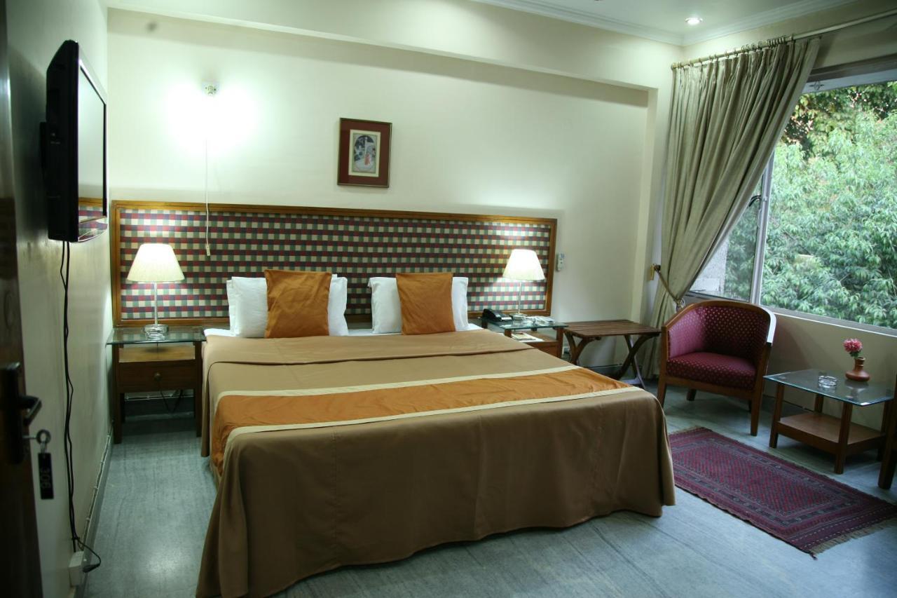 The Royal Residency Hotel New Delhi Exterior photo